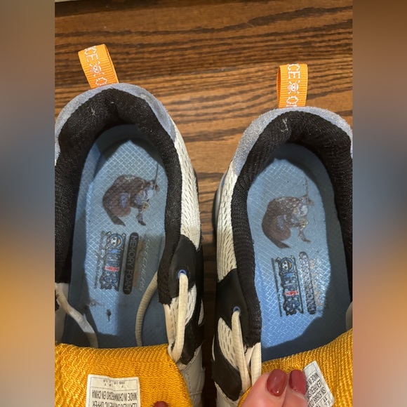 Sketchers One Piece sneakers - Picture 3 of 6